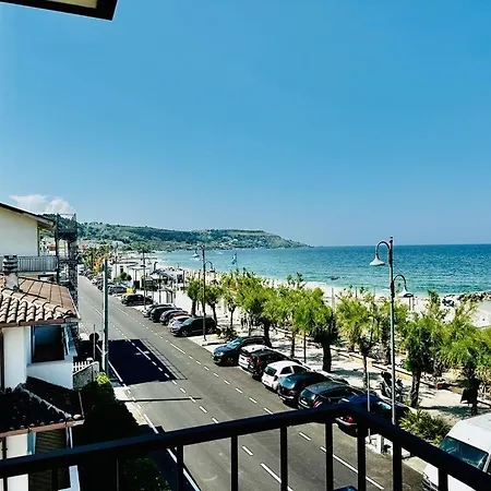 Casa Vista Mare شقة